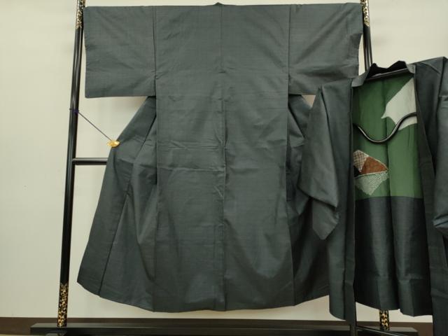 平和屋着物●男性　本場大島紬　アンサンブル　100亀甲　総詰め　正絹　逸品　DAAV3341du