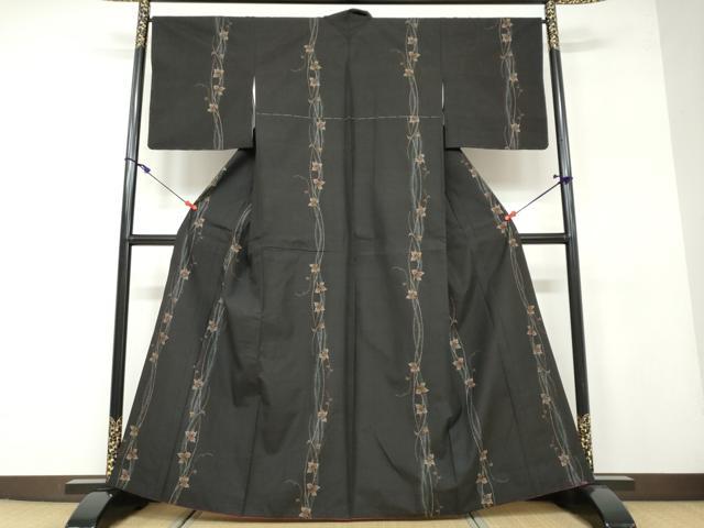 平和屋着物●本場大島紬　9マルキ　古代染色純泥染　草花間道　中村照一作　証紙付き　正絹　逸品　DAAS2269tw 平和屋着物○本場大島紬 9マルキ 古代染色純泥染 草花間道