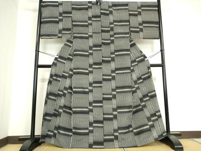 平和屋着物▽上質な紬　単衣　変わり格子　黒地　正絹　逸品　DAAV5724az 紬