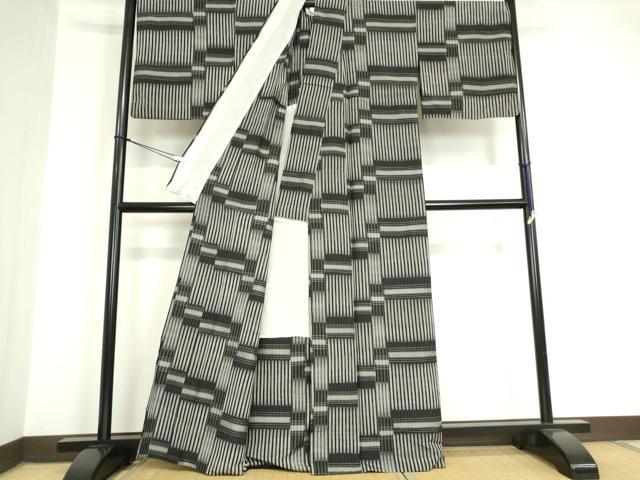 平和屋着物▽上質な紬　単衣　変わり格子　黒地　正絹　逸品　DAAV5724az 紬