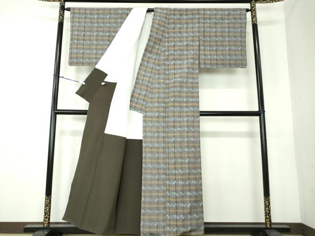 平和屋着物●本場琉球紬　琉球絣文様　正絹　逸品　DAAV6360ps 平和屋着物○本場琉球紬 琉球絣文様 正絹 逸品 DAAV6360ps