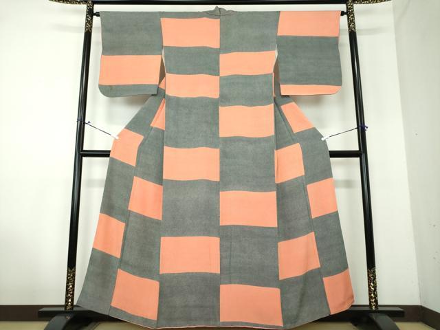 平和屋着物○人間国宝 小宮康孝 江戸小紋 市松 鮫小紋柄 正絹 逸品