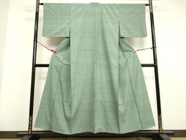 平和屋着物●本場結城紬　重要無形文化財　千草色　正絹　逸品　DAAV8538tw 平和屋着物○本場結城紬 重要無形文化財 千草色 正絹 逸品 DAAV8538tw