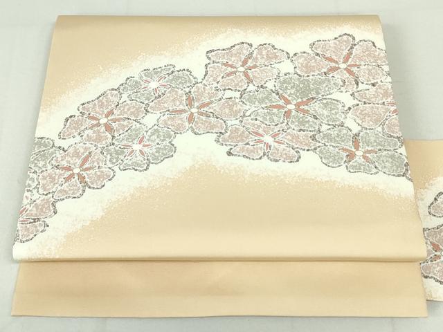 平和屋着物●塩瀬　九寸名古屋帯　舞花文　雄黄色　金彩　正絹　逸品　DAAV9014ob