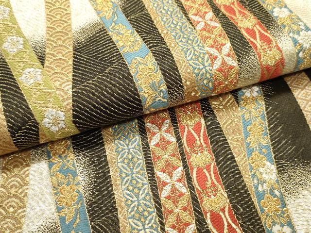 平和屋着物●六通柄袋帯　唐俑箔　鬘帯吉祥文　金糸　正絹　逸品　DAAV9379ob 平和屋着物○六通柄袋帯 唐俑箔 鬘帯吉祥文 金糸