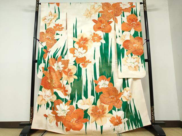 平和屋着物●豪華振袖　駒刺繍　舞花文　金彩　正絹　逸品　DAAW5217ud