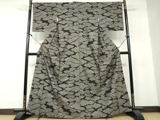 平和屋着物●本場大島紬　9マルキ　雲霞文　正絹　逸品　DAAW5232ud 平和屋着物○本場大島紬 9マルキ 雲霞文 正絹 逸品 DAAW5232ud