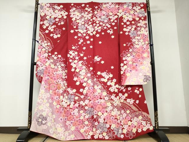 平和屋着物●豪華振袖　駒刺繍　舞花文　銀通し地　正絹　逸品　DAAW5280ud