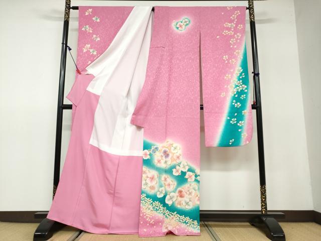 平和屋着物●「anan」ブランド　振袖　草花文　暈し染め　銀通し地　正絹　逸品　DAAW5286ud 平和屋着物○「anan」ブランド 振袖 草花文 暈し染め 銀通し地 正絹