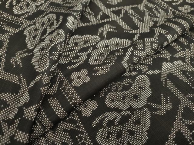 平和屋着物●本場大島紬　7マルキ　草花文　正絹　逸品　DAAW5594ud