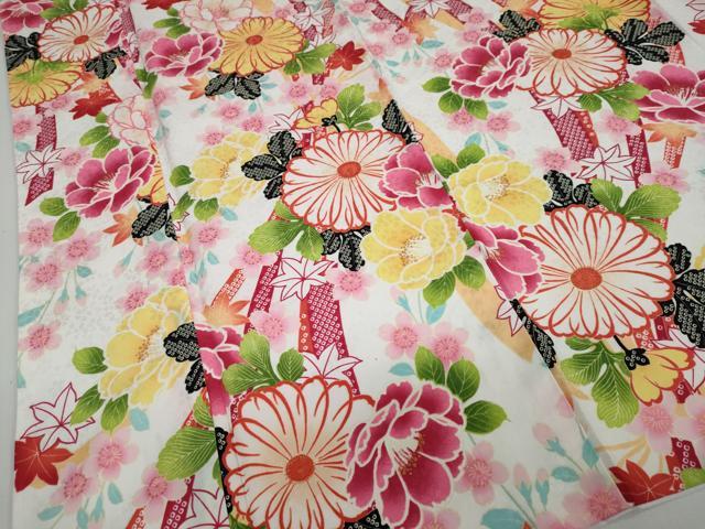 平和屋着物○小振袖 二尺袖 熨斗草花文 金彩 洗える着物 DAAW5692ud