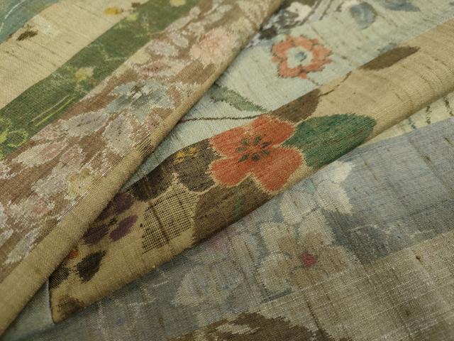 平和屋着物●上質な紬　横段草花文　正絹　逸品　DAAW5725ud
