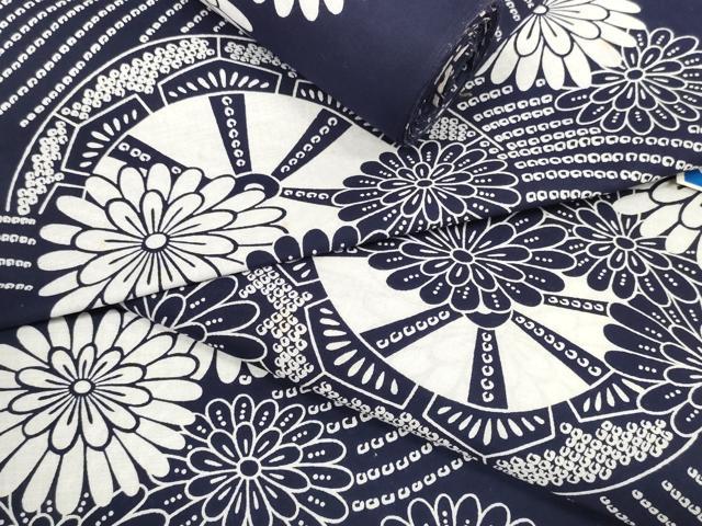 平和屋着物＊夏物　浴衣　反物　着尺　片輪車花文　コーマ糸使用　綿　逸品　未使用　DAAW7882zzz