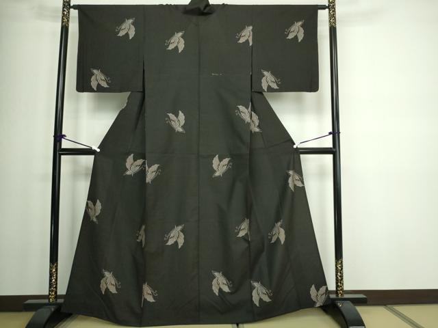 平和屋着物▽本場大島紬 単衣 9マルキ 地空き 舞蝶文 正絹 逸品