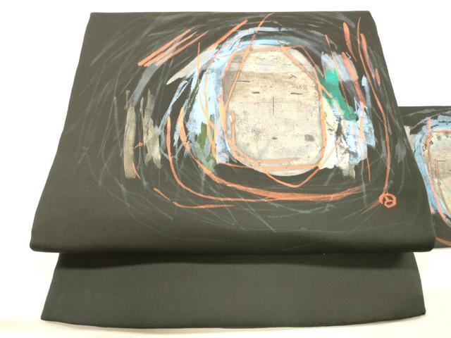 平和屋着物●塩瀬　九寸名古屋帯　手描き　顔　面貌　黒地　銀彩　正絹　逸品　DAAX0334cm