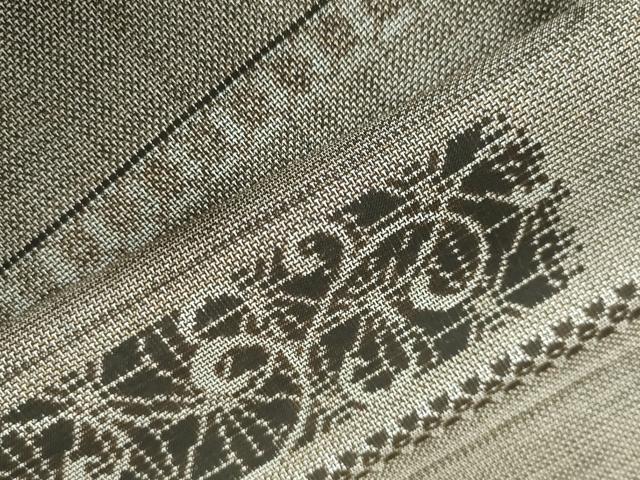 平和屋着物○本場大島紬 9マルキ 古代染色 純泥染 横段花