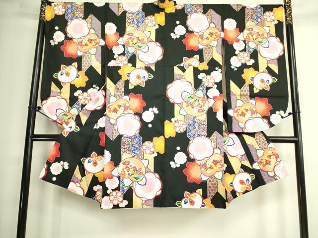 平和屋着物●小振袖　二尺袖　矢羽舞花文　黒地　金彩　DAAX1949op