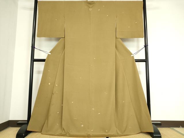 平和屋着物●訪問着　総刺繍　吹寄せ文　桑染色　金糸　正絹　逸品　DAAX3807az 平和屋着物○訪問着 総刺繍 吹寄せ文 桑染色 金糸 正絹 逸品 DAAX3807az