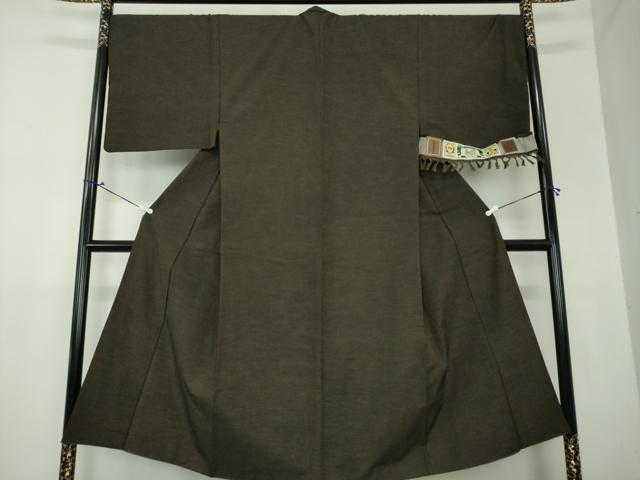 平和屋着物●男性　結城紬　焦げ茶色　証紙付き　正絹　逸品　DAAX4283ps