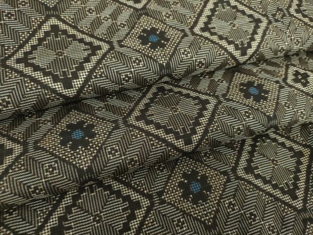 平和屋着物●本場大島紬　龍郷絣　花菱文　正絹　逸品　DAAX4682ps