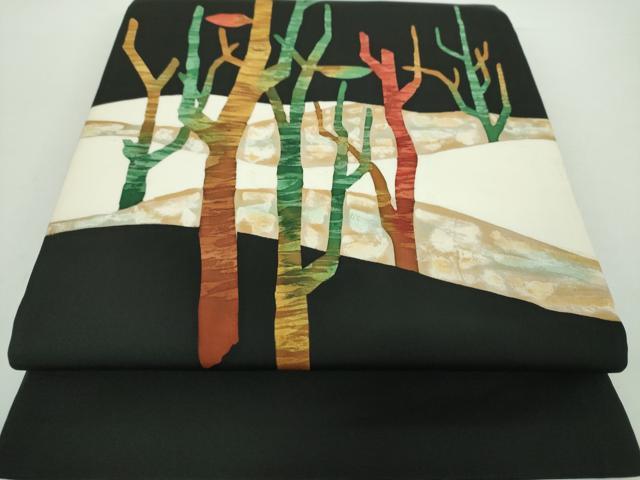 平和屋着物●塩瀬　九寸開き名古屋帯　ろうけつ染め　木立　黒地　正絹　逸品　DAAX4817ps