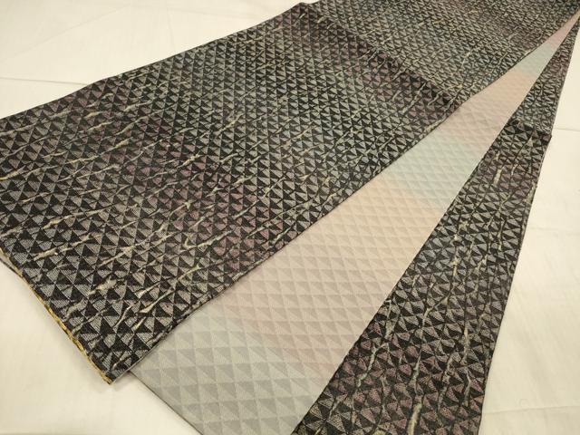 平和屋着物●両面　全通柄袋帯　抽象文様　鱗文　金糸　正絹　逸品　DAAX8802cm