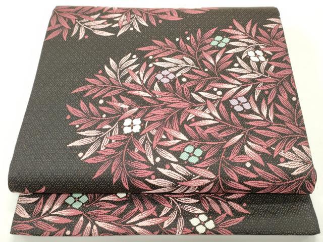 平和屋着物●六通柄袋帯　草花文　黒地　正絹　逸品　DAAY0492ob