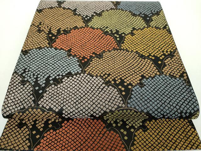 平和屋着物●六通柄袋帯　唐織　雪輪青海波　黒地　金糸　正絹　逸品　DAAY1151ps