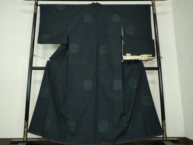 平和屋着物●結城紬　幾何学文様　証紙付き　正絹　逸品　DAAY1409ps