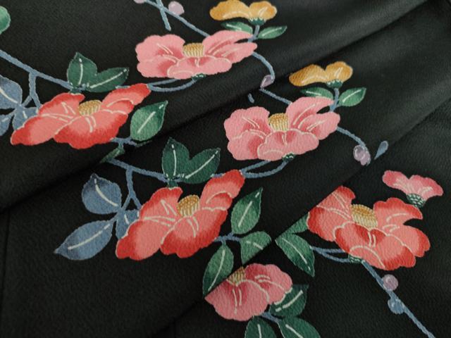 平和屋着物●上質な小紋　型染　枝花文　黒地　鬼しぼ縮緬　西武百貨店扱い　正絹　逸品　未使用　DAAY1834ps