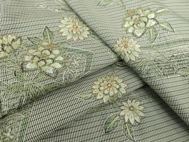 平和屋着物●訪問着　本場大島紬地　総刺繍　更紗花文　金糸　正絹　逸品　DAAY1836ps