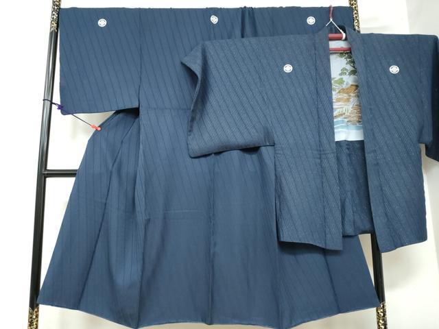 平和屋着物●男性　色紋付　長羽織　留紺色　斜縞地紋　羽裏：風景文　銀通し地　キングサイズ　正絹　逸品　DAAY5495ud