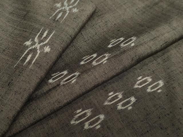 平和屋着物●上質な紬　絣文様　正絹　逸品　未使用　DAAY5536ud