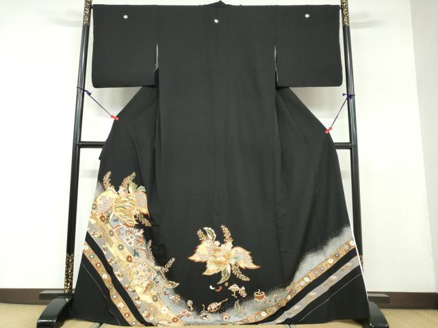 平和屋着物●創業460年・千總　黒留袖　駒刺繍　宝尽くし草花文　金彩　正絹　逸品　DAAY5896ud