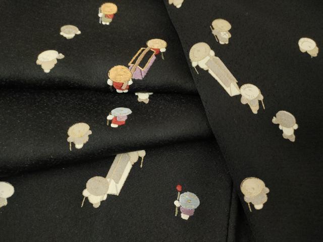 平和屋着物●訪問着　刺繍　人物文　黒地　金彩　正絹　逸品　DAAY9204az