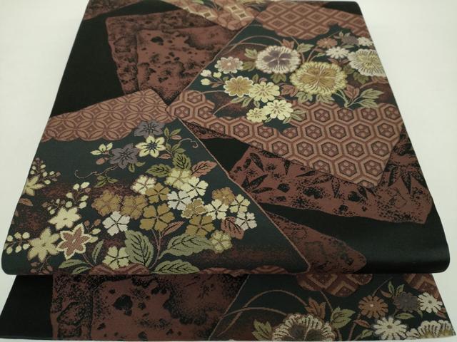 平和屋着物●こむさでもーど・COMME CA DU MODE　六通柄袋帯　色紙重ね花文　黒地　正絹　逸品　DAAZ0349ps
