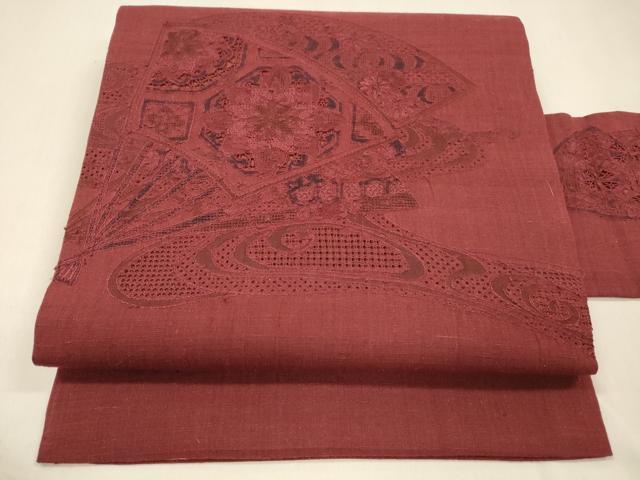 平和屋着物●中国三大刺繍　スワトウ刺繍　汕頭刺繍　総刺繍　九寸名古屋帯　紬地　流水扇面花文　濃紅色　正絹　逸品　DAAZ4514cm