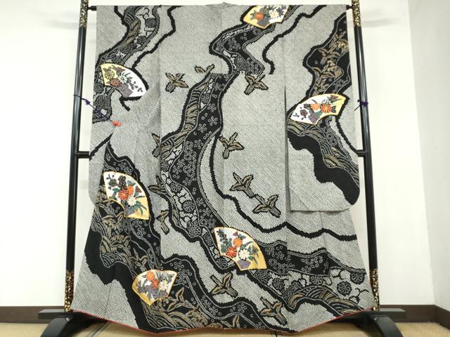 平和屋着物●豪華振袖　総絞り　駒刺繍　流水飛鶴地紙草花文　黒地　金銀彩　正絹　逸品　DAAZ7171ud