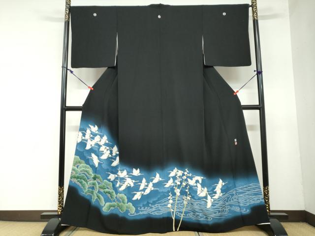 平和屋着物●本加賀友禅作家　鶴見保次　黒留袖　流水飛鶴文　正絹　逸品　DAAZ7365ud