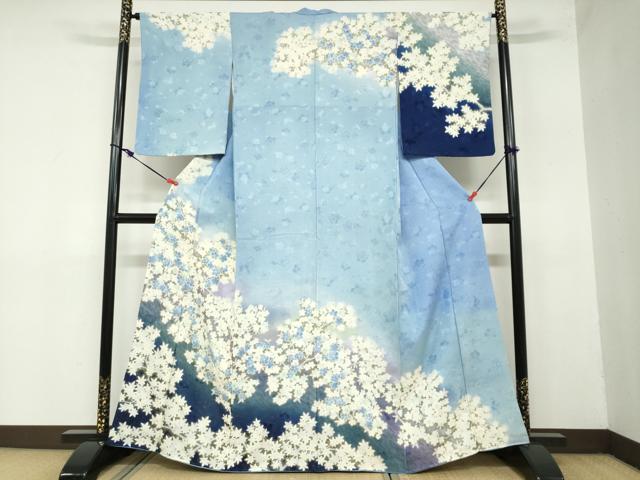 平和屋着物●訪問着　枝桜文　暈し染め　金彩　銀通し地　正絹　逸品　DAAZ7581ud
