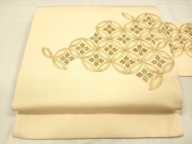 平和屋着物●塩瀬　九寸名古屋帯　駒刺繍　総刺繍　七宝花文　金糸　正絹　逸品　DABA0642cm