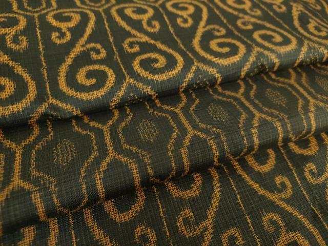 平和屋着物●本場大島紬　割り込み絣　唐草文　正絹　逸品　DABA1007ps