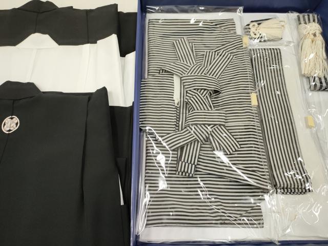 平和屋着物[]七五三　男の子　着物・黒紋付羽織・長襦袢(単衣)・行灯袴・小物セット　箱付き　DABA3556ma_1