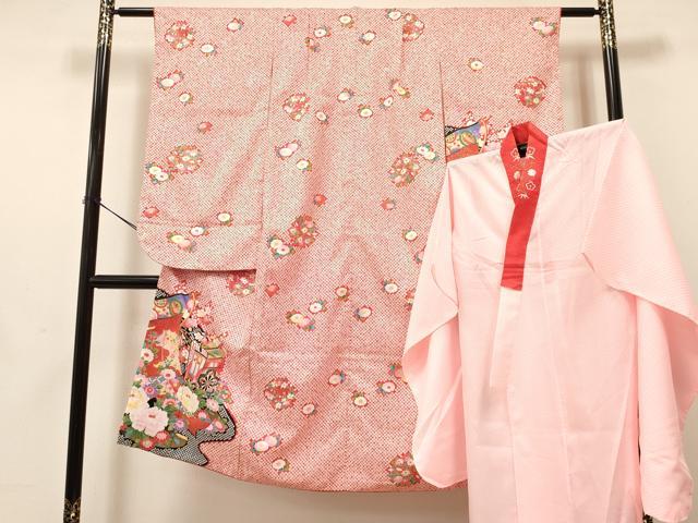 平和屋着物[]七五三　女の子　７歳　祝着　四つ身　襦袢(単衣・半衿刺繍)セット　几帳御所車花文　金彩　DABA3608ma
