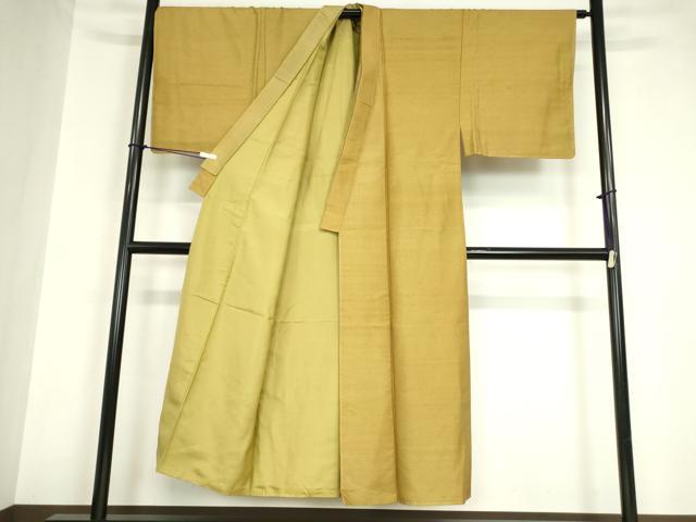 平和屋着物○男性 紬 色無地 山吹茶色 正絹 逸品 DABA4598az