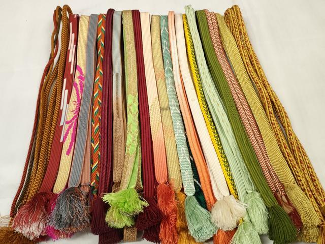 平和屋着物●和装小物　帯締め20本セット　高麗組　笹浪組　冠組　パール付き　金糸　逸品　DABA7182zzz