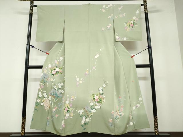 平和屋着物●訪問着　友禅　作家物　冊子草花文　暈し染め　正絹　逸品　DABB0357ud