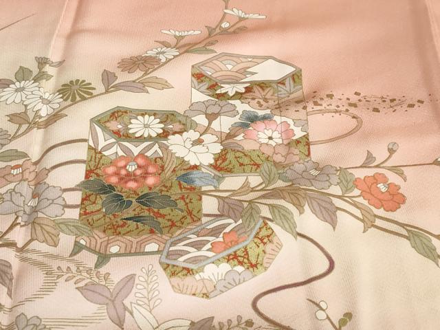 正絹黒留袖 駒刺繍 草花松文 暈し染め ⑨( 訪問着、紬、袋帯など