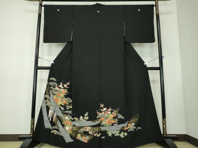 平和屋着物●創業460年・千總　黒留袖　駒刺繍　吉祥花熨斗文　金彩　正絹　逸品　DABB4336ps 平和屋着物○創業460年・千總 黒留袖 駒刺繍 吉祥花熨斗文 金彩 正絹