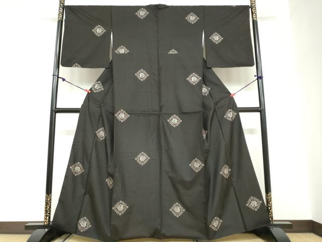 平和屋着物●本場大島紬　9マルキ　地空　有栖川文様　正絹　逸品　DABC2087ud_1